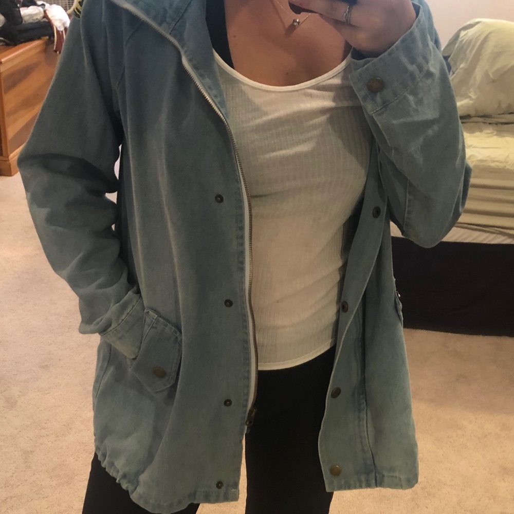 Jean jacket! - Picture 4 of 4